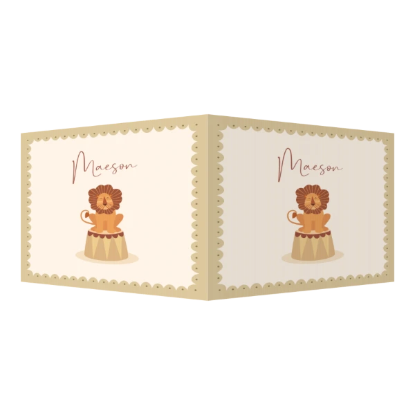 Leeuw met groen bolletjeskader